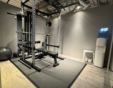 UNDEUX SUPERBODY LIFE 本厚木スタジオ