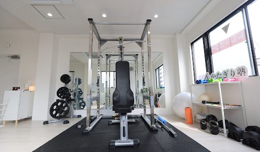 パーソナルジム かたぎり塾 菊川店